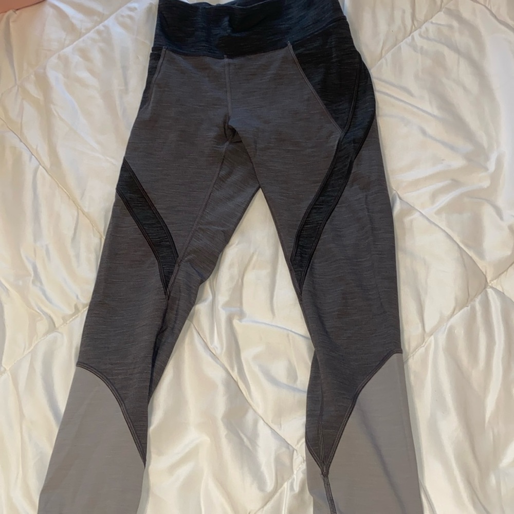 Grey leggings